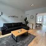 Duplex Spacieux - Le Drapeau Damier *