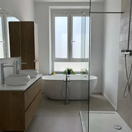 Duplex Spacieux - Le Drapeau Damier * 스파